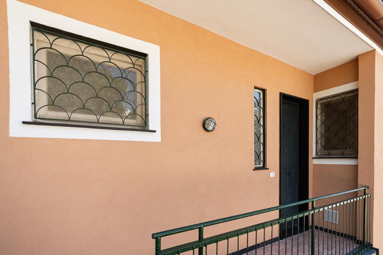 Cavi Sea View Apartment لافانيا المظهر الخارجي الصورة